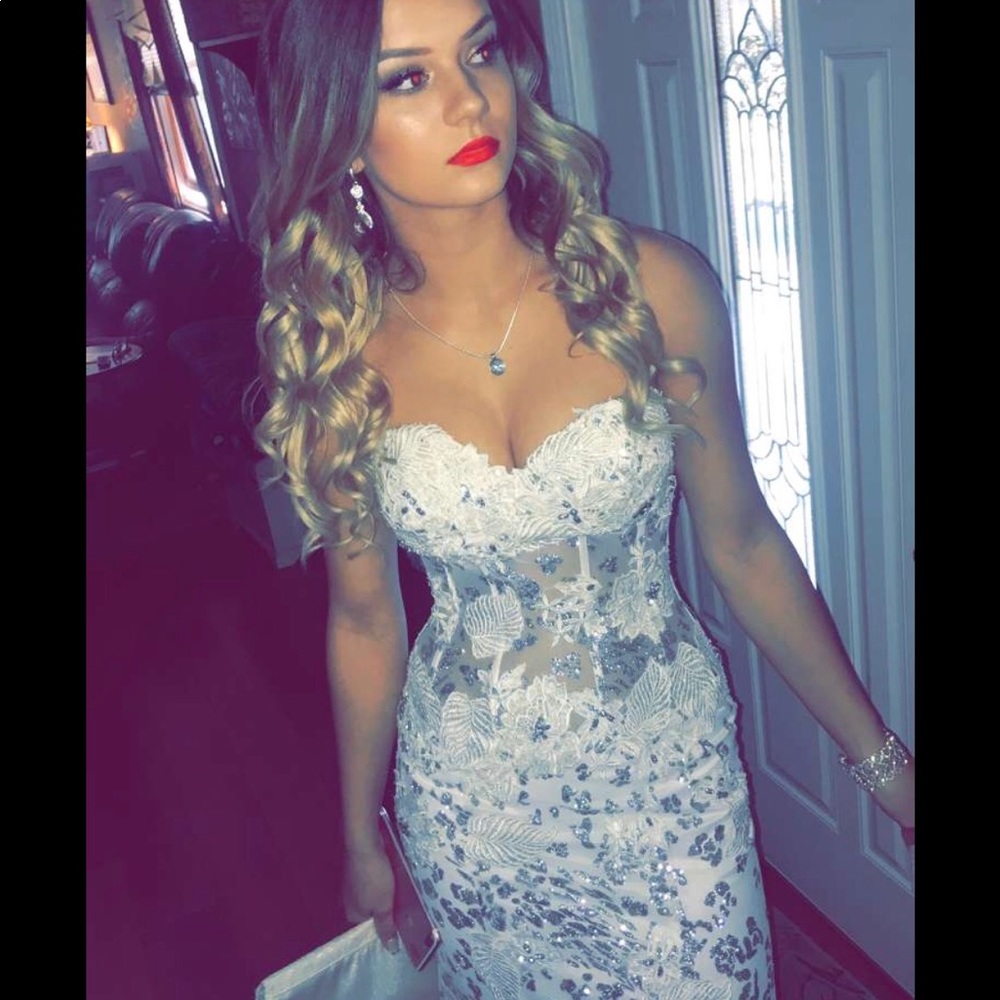 JOVANI PROM GOWN - Picture 7 of 8